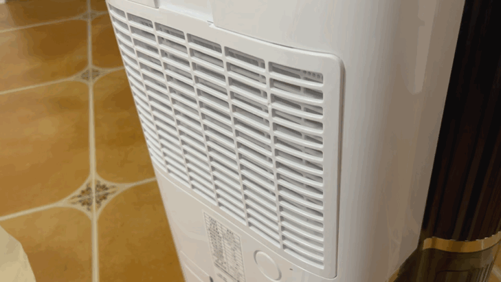 黃梅天、地下室潮濕怎麼辦?德亞抽濕機評測_新浪眾測