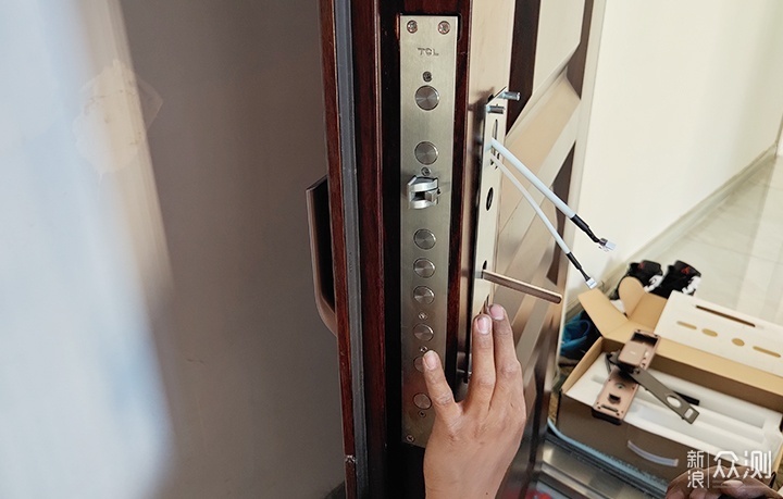 3d人脸识别让开锁更便捷tcl智能门锁x7s