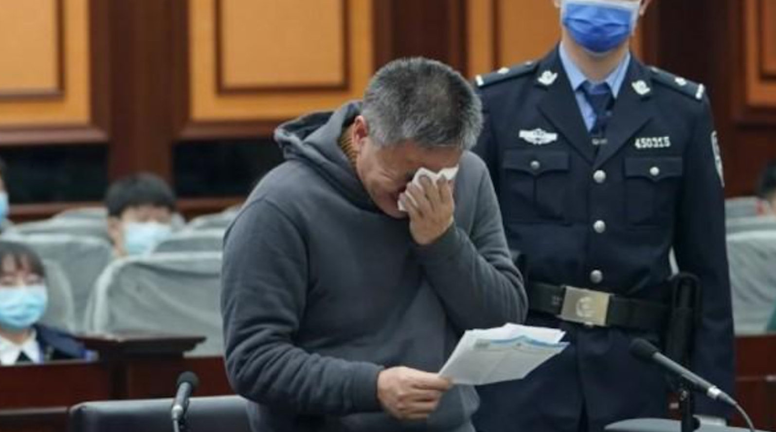 7亿的厅官 庭审现场声泪俱下 做出深刻忏悔_手机新浪网