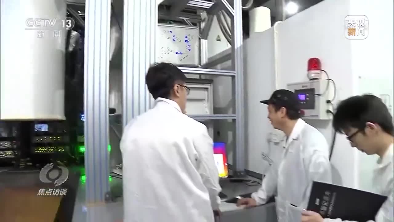 省委书记张庆伟接受《焦点访谈》采访|省委书记|焦点访谈|湖南省_新浪新闻