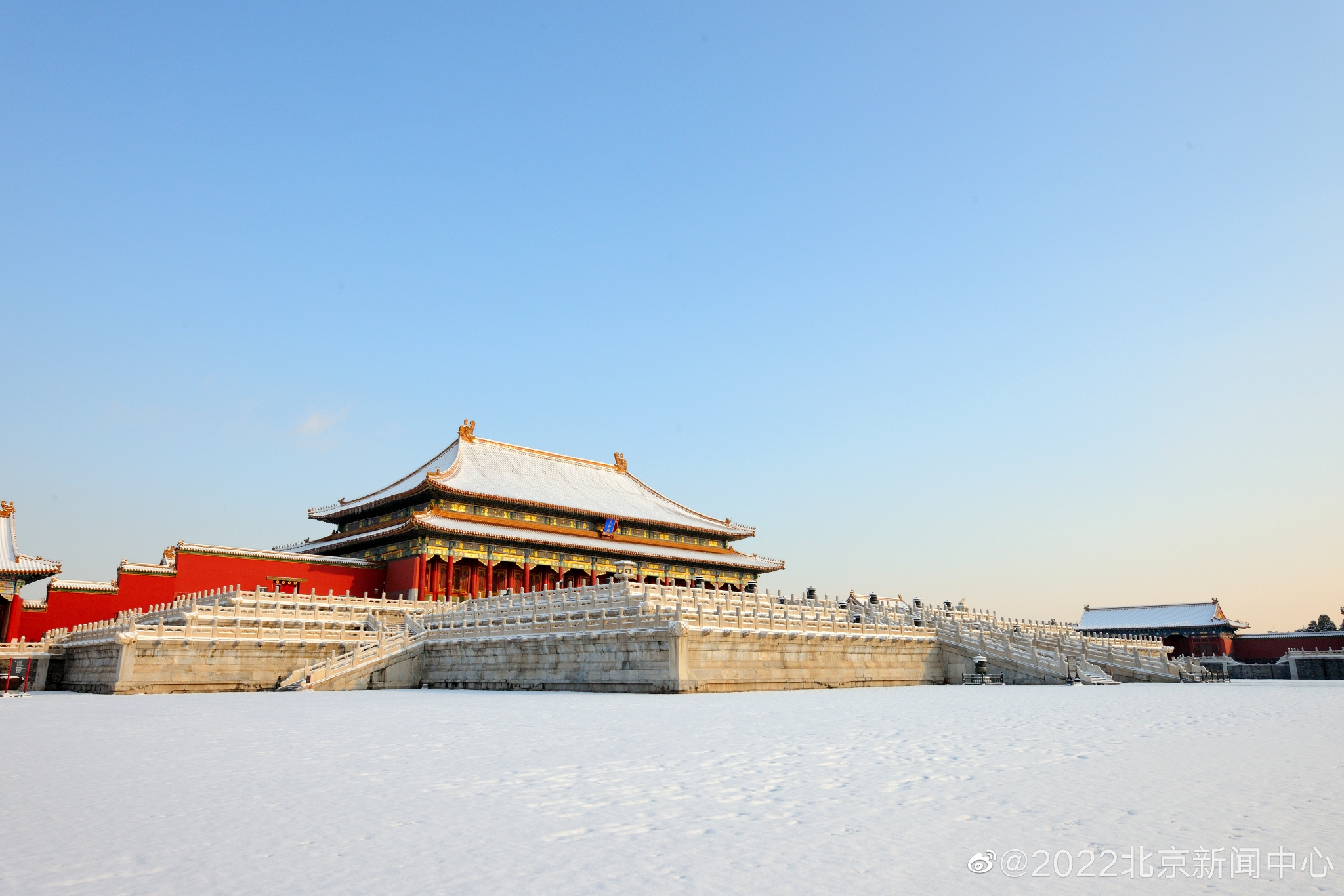 今天,你见到故宫的雪景了吗?//《故宫雪景图》 李世旺、王琎/摄_手机新浪网