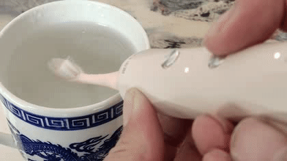 不傷牙,扉樂Magor Pro電動牙刷的實用體驗_新浪眾測