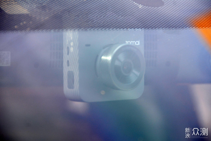 碰瓷克星 双录出彩 70迈记录仪魔方A400_新浪众测