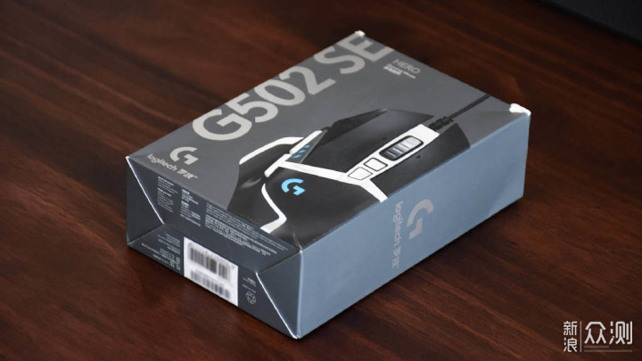 罗技G502 Hero电竞鼠标：定制微动 扎实手感_新浪众测