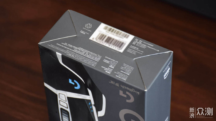 罗技G502 Hero电竞鼠标：定制微动 扎实手感_新浪众测