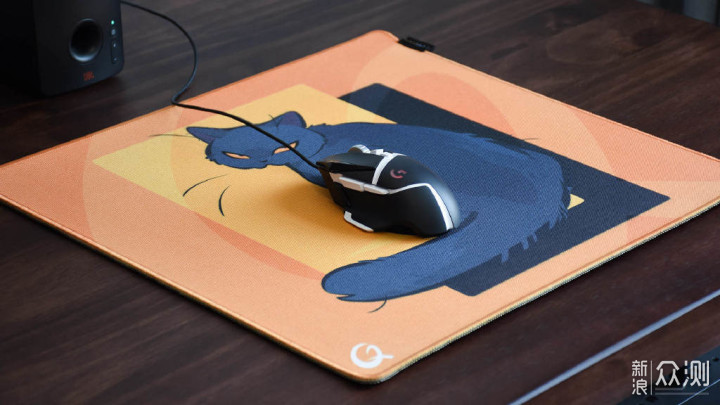 罗技G502 Hero电竞鼠标：定制微动 扎实手感_新浪众测