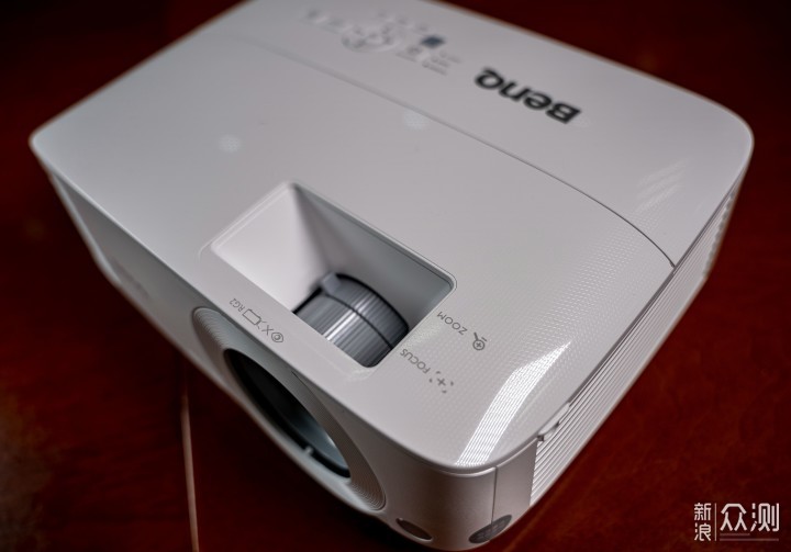 实用为先,明基MX560投影仪开箱简评!_新浪众测