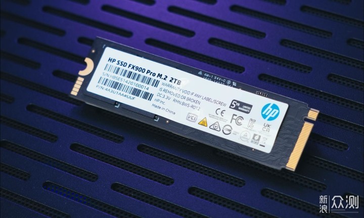 高速+大容量，旗舰SSD新选择：HP FX900 Pro _新浪众测