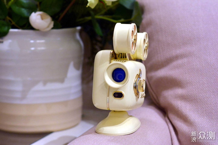 被它的颜值破防了,猫王灵感P5投影仪实测_新浪众测