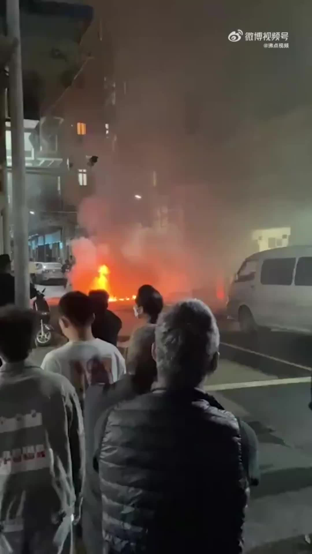 深圳一小鹏汽车起火：系2019款G3车型，消防表示无伤亡