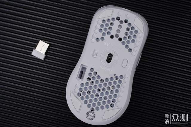 看着舒服用着得劲TT无线键鼠打造极简桌面好物_新浪众测
