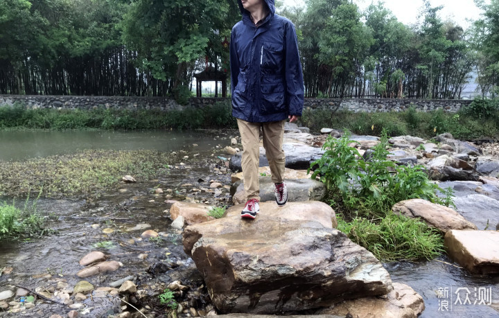 商务或者休闲，都有成熟自信的穿着_新浪众测
