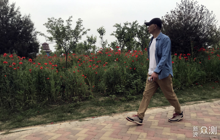 商务或者休闲，都有成熟自信的穿着_新浪众测