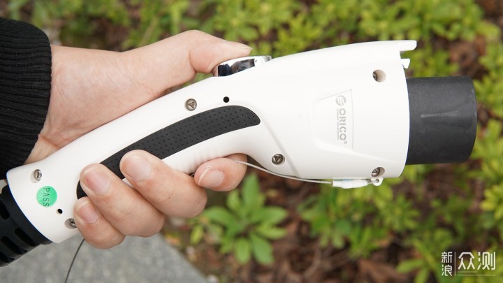 ORICO便携式充电枪:免接地,有插座就能充?_新浪众测