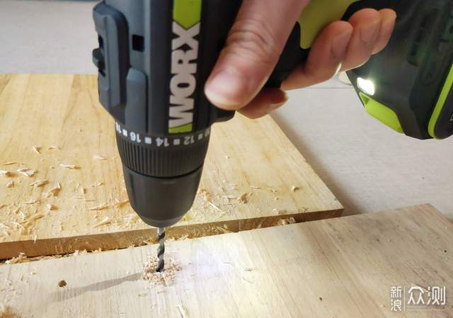 买木板,造木柜:你需要一款趁手好用的手电钻_新浪众测