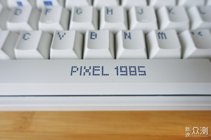 米物ART像素1985三模机械键盘开箱，内有彩蛋_新浪众测