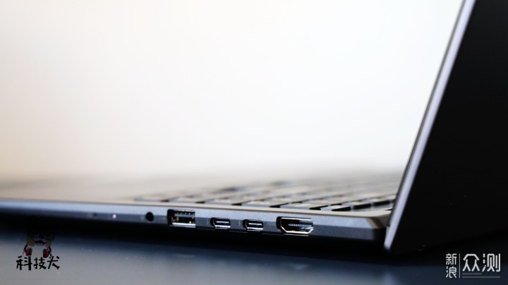 华硕无双评测:12代标压+120Hz高刷OLED轻薄本_新浪众测