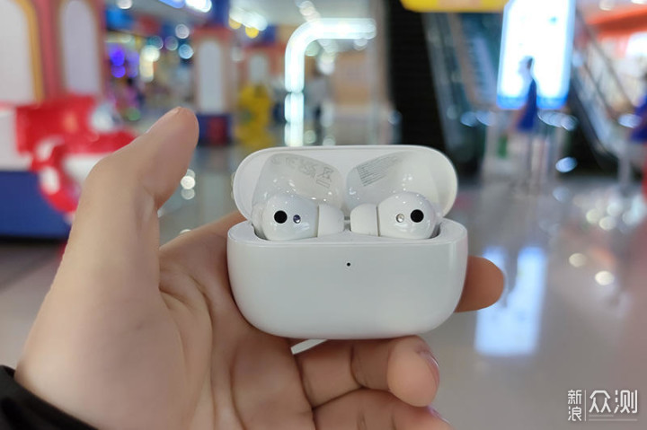 能测体温的降噪真无线耳机,荣耀新品体验记_新浪众测