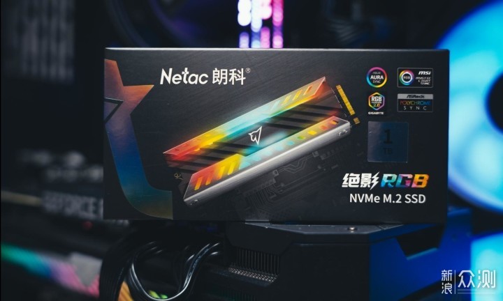 玩灯新宠：朗科 绝影NV3000 RGB SSD_新浪众测