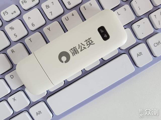蒲公英X4U随身WiFi——随行的无线网_新浪众测