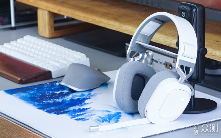 享受沉浸游戏体验!美商海盗船HS80白色版耳机!_新浪众测