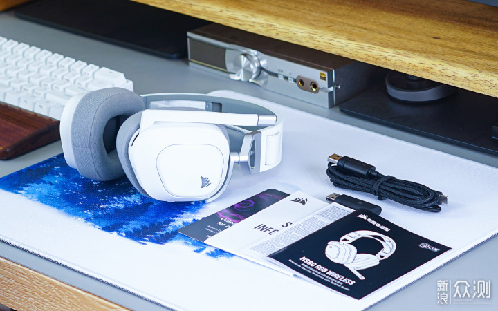 享受沉浸游戏体验!美商海盗船HS80白色版耳机!_新浪众测