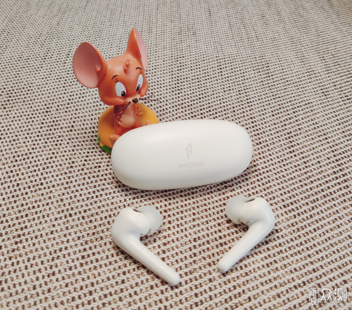 150-400国产蓝牙耳机推荐,颜值高、功能佳!_新浪众测