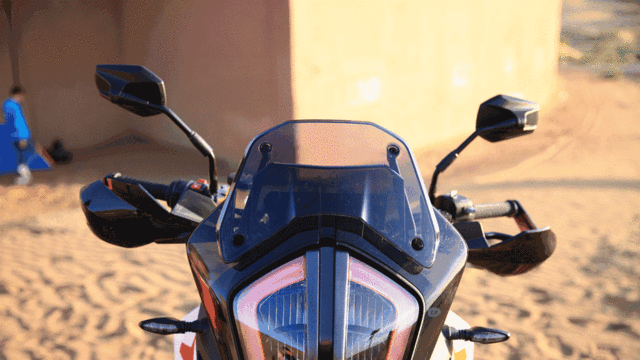 KTM發佈新款KTM 1290 Super Adventure _新浪眾測