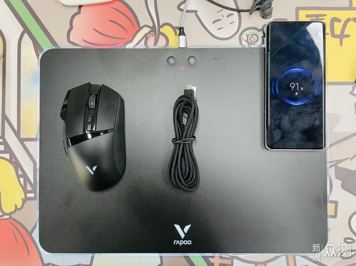 【好物测评】酷炫灯光：雷柏V10幻彩鼠标垫_新浪众测