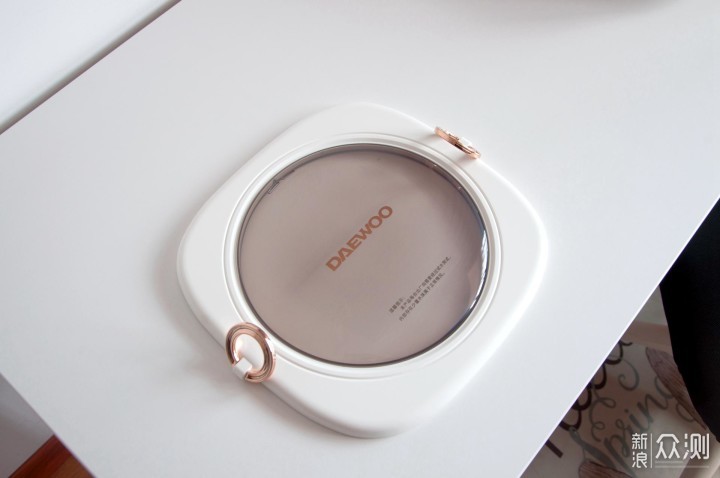 你痛恨洗袜子吗?试试大宇迷你折叠洗衣机_新浪众测