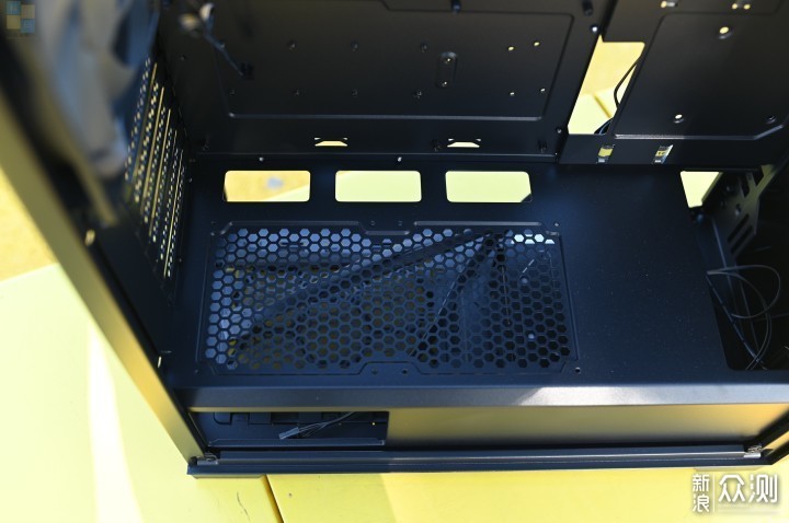 大水牛GX550半模组台式电脑游戏主机电源评测 _新浪众测