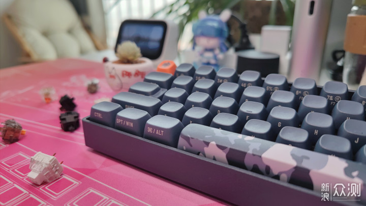 洛斐小翘为你诠释机械键盘的“小而美”_新浪众测