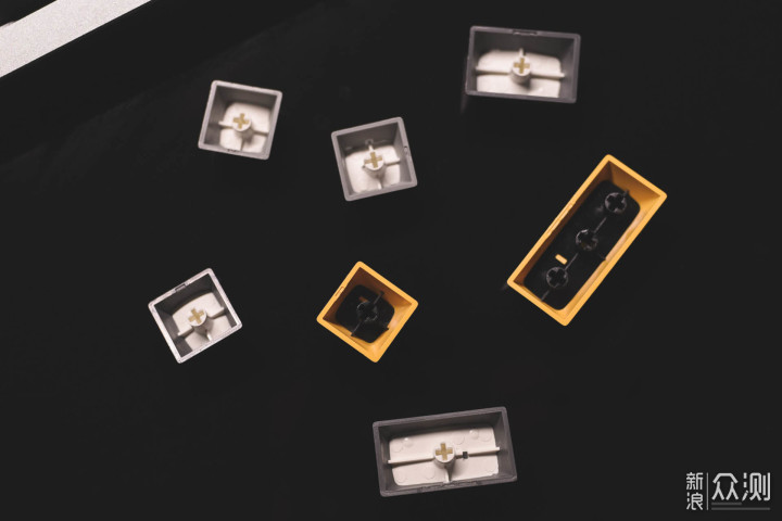 量产的客制化?Keychron Q1机械键盘_新浪众测