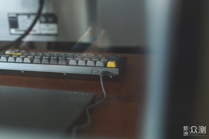 量产的客制化?Keychron Q1机械键盘_新浪众测