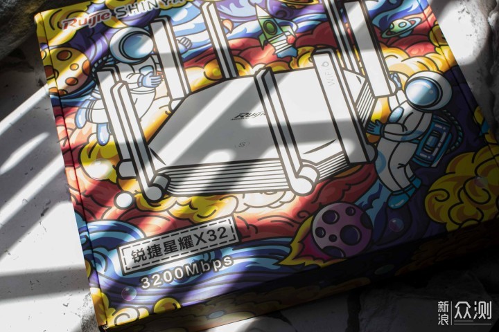 开箱到上网只需1分钟，首款免配置路由器来袭_新浪众测