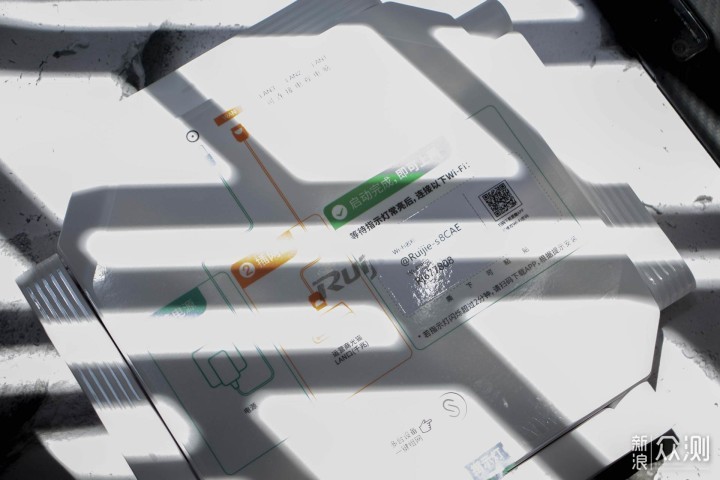 开箱到上网只需1分钟，首款免配置路由器来袭_新浪众测