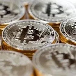 比特币跌破三万 LUNA直接腰斩