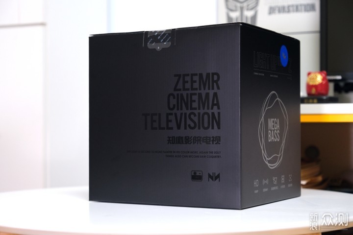 把电影院搬回家有何难?知麻Z1投影仪评测_新浪众测