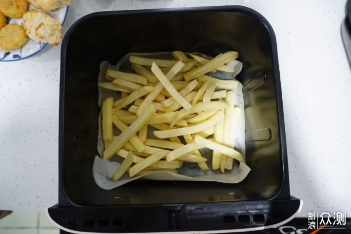 从原理到攻略,让你对空气炸锅明明白白_新浪众测