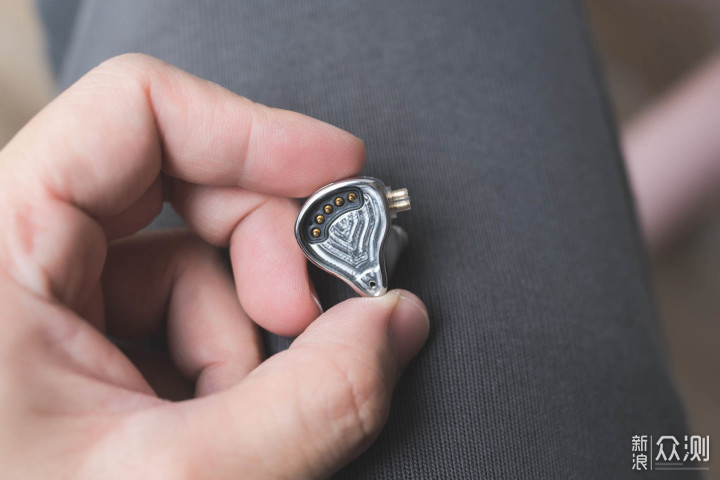 耳机的进化耳机?宁梵NF Audio NE4 Evolution_新浪众测