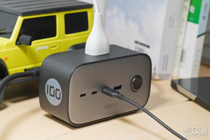 桌面插座的更好形态,绿联100W智充魔盒Pro_新浪众测