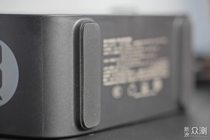 桌面插座的更好形态,绿联100W智充魔盒Pro_新浪众测