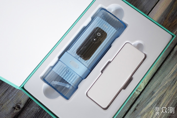 小巧便携,清洁更彻底:Poby小三角冲牙器体验_新浪众测