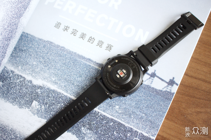 跑起来更自由“国产之星”宜准R6专业运动手表_新浪众测