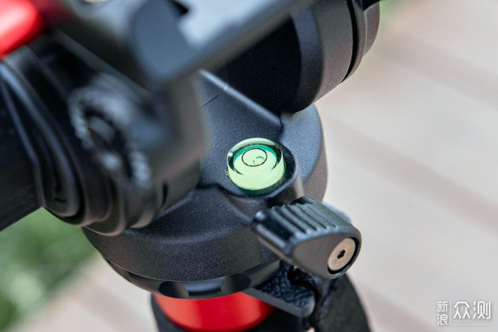 小巧轻便一架三用,阿维拉A324P独脚架测评_新浪众测