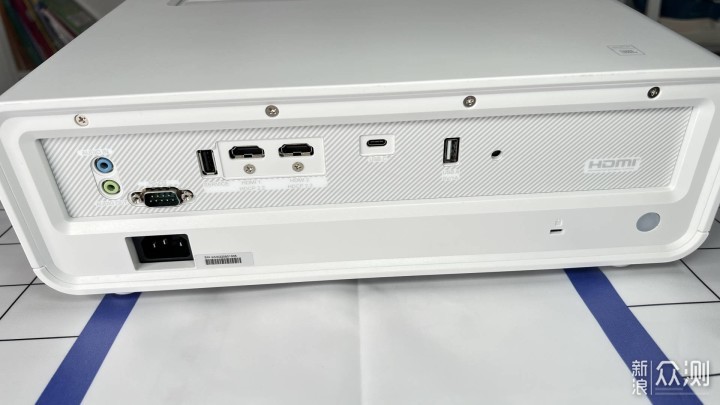 优派Q20,大芯片0.65来了!带系统镜头位移_新浪众测