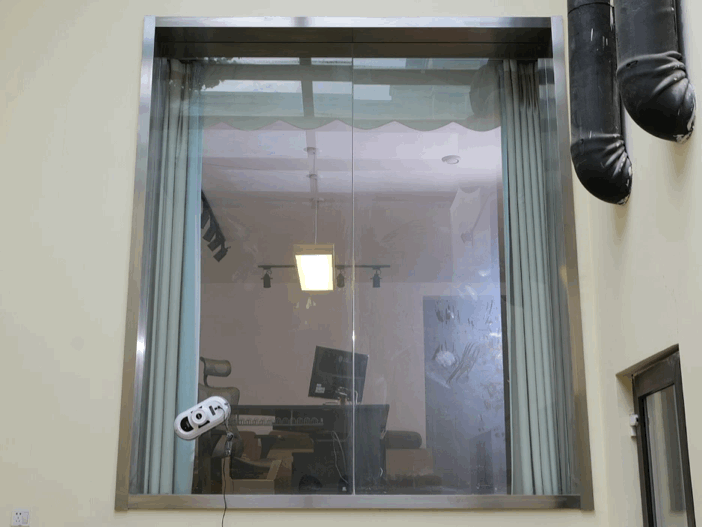 高空玻璃怎么擦，玻妞擦窗机器人来帮你_新浪众测