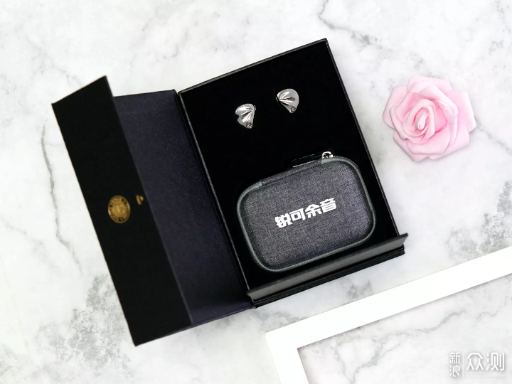 余音SG-01入耳式HiFi耳机:_新浪众测