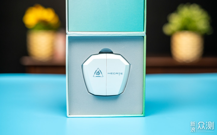 “超跑”外观的电竞真无线降噪蓝牙耳机?_新浪众测