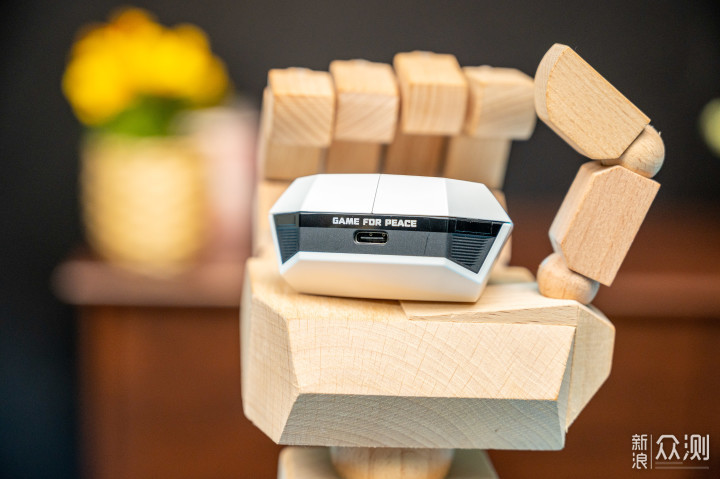 “超跑”外观的电竞真无线降噪蓝牙耳机?_新浪众测